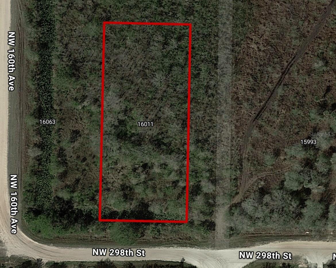 Uncover the ideal foundation for your dream property! This generous 1.25-acre vacant lot, located in the vibrant heart of Okeechobee, presents limitless potential. Whether you imagine a tranquil countryside escape, a secluded homestead, or a promising investment, this property encompasses all your aspirations.