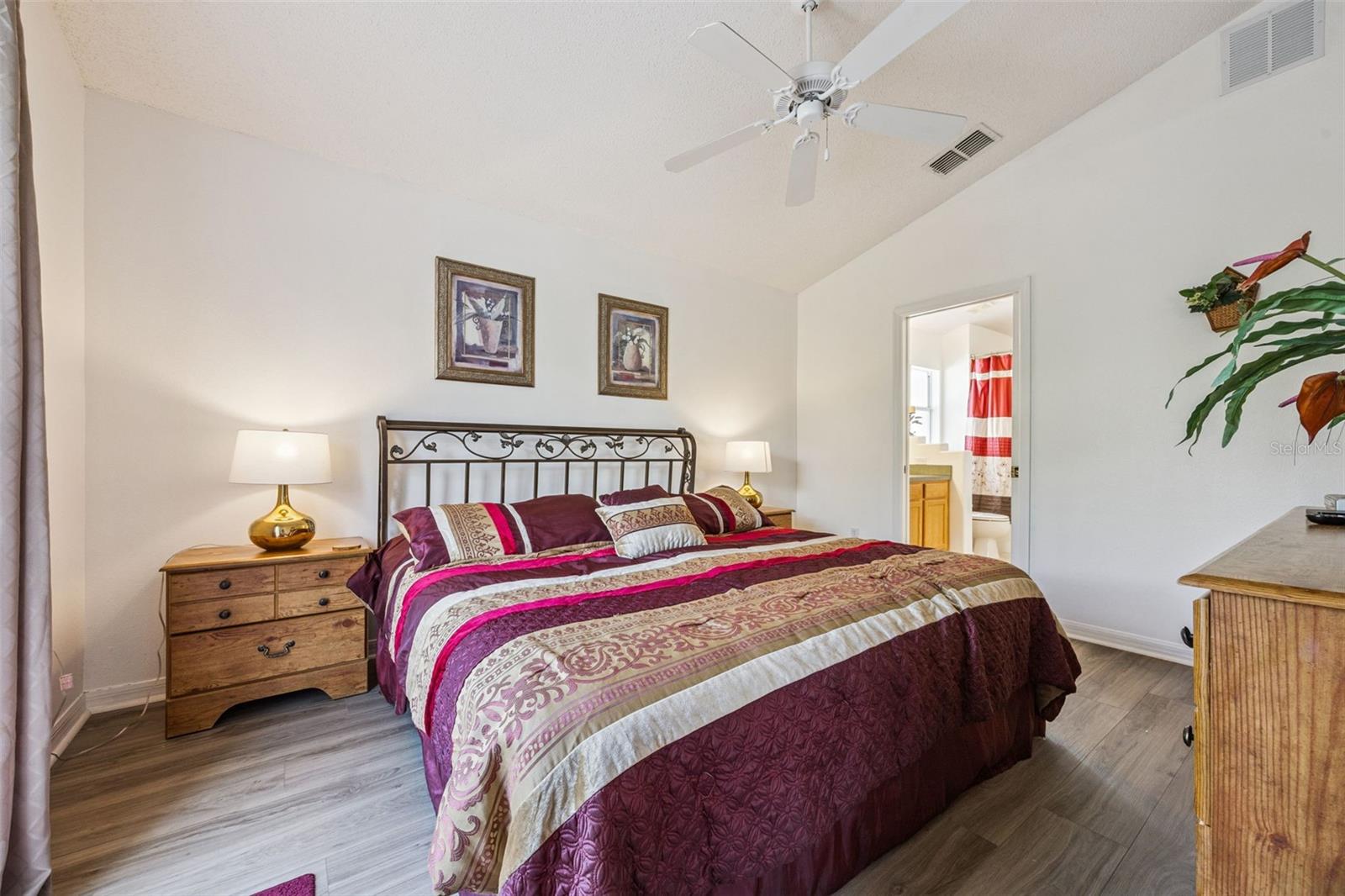 GLENBROOK SUB - Residential