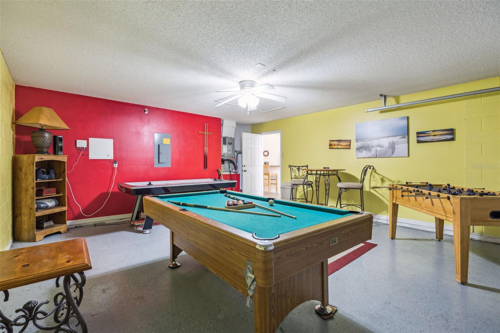 GLENBROOK SUB - Residential