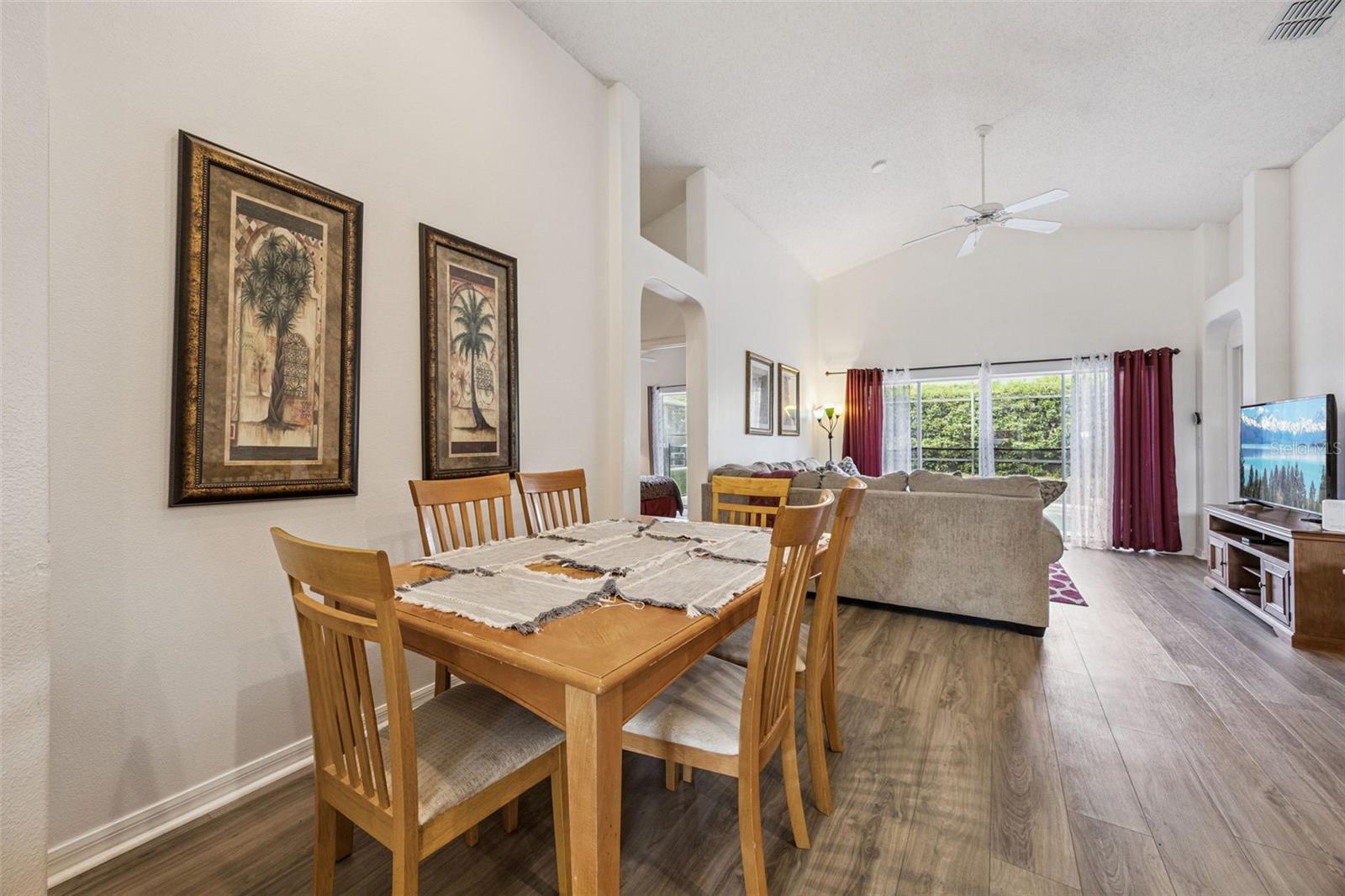 GLENBROOK SUB - Residential