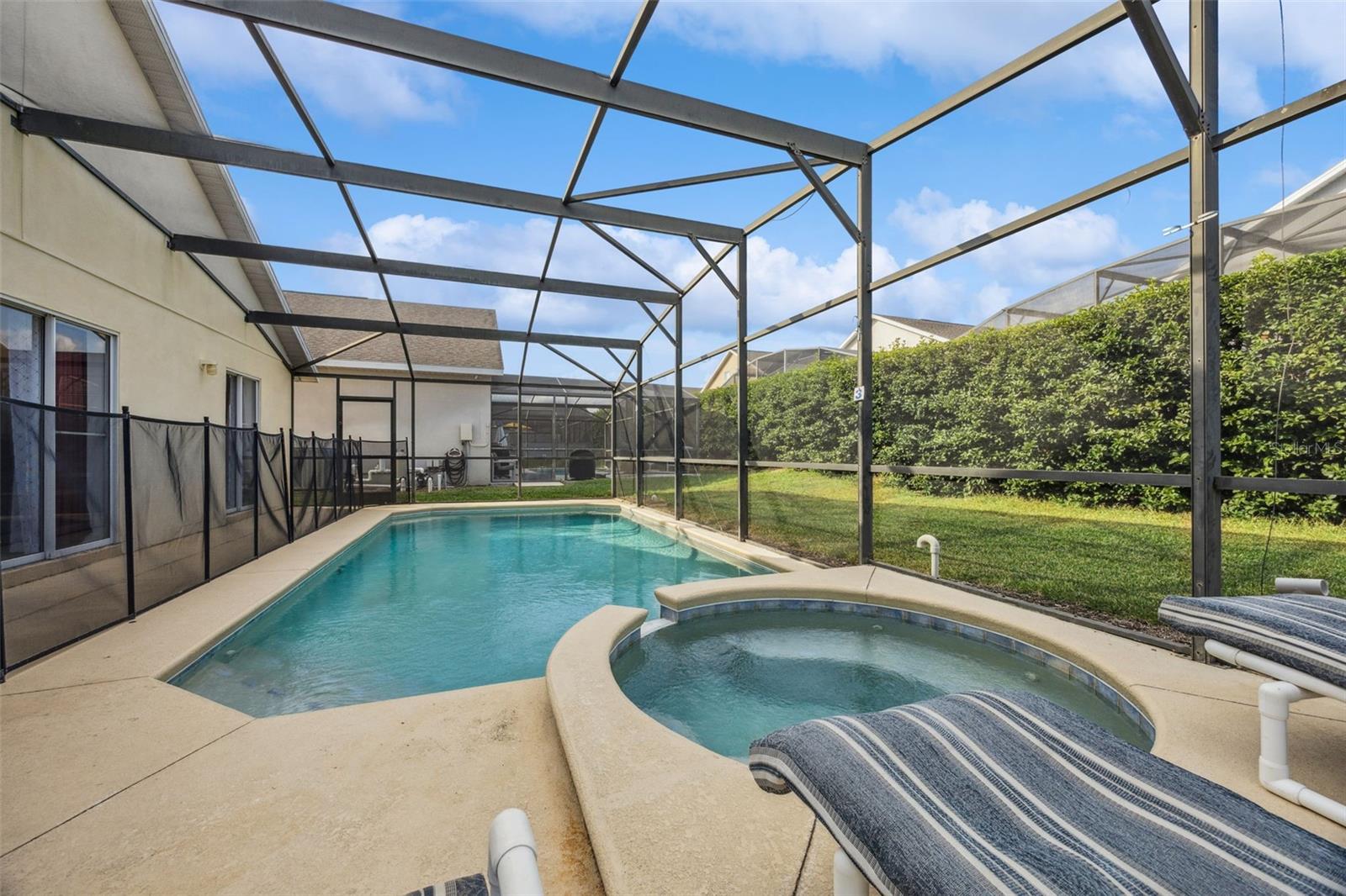 GLENBROOK SUB - Residential