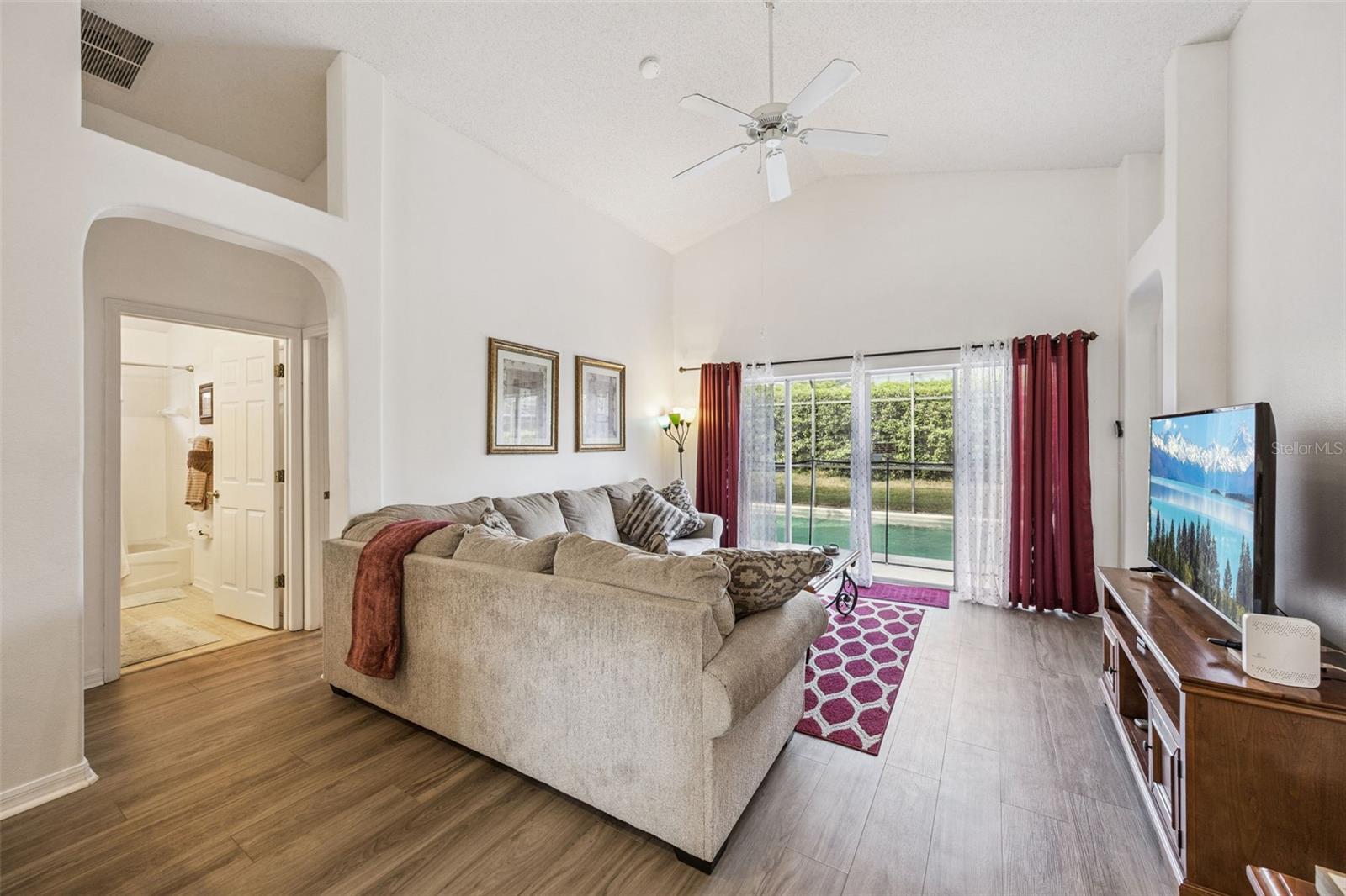 GLENBROOK SUB - Residential