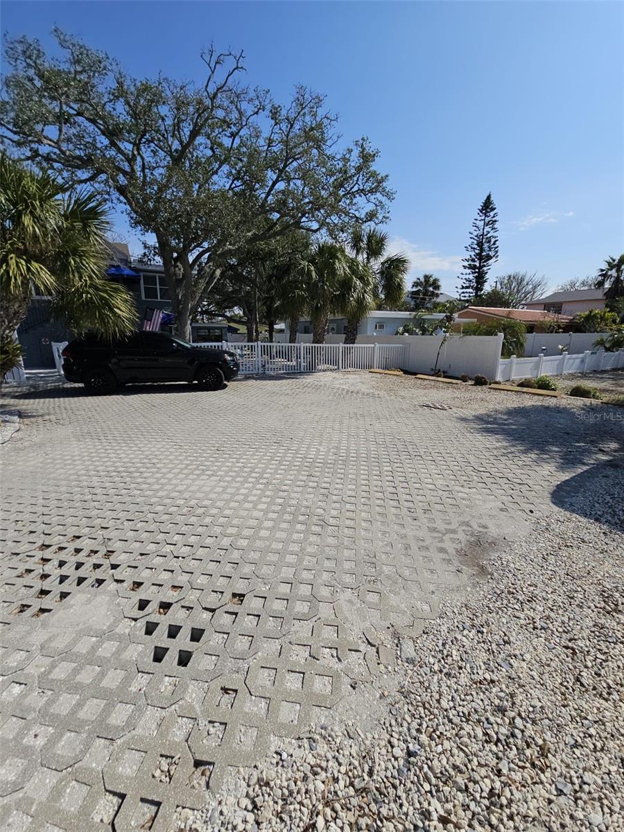 NEW HAVEN BEACH - Residential Income