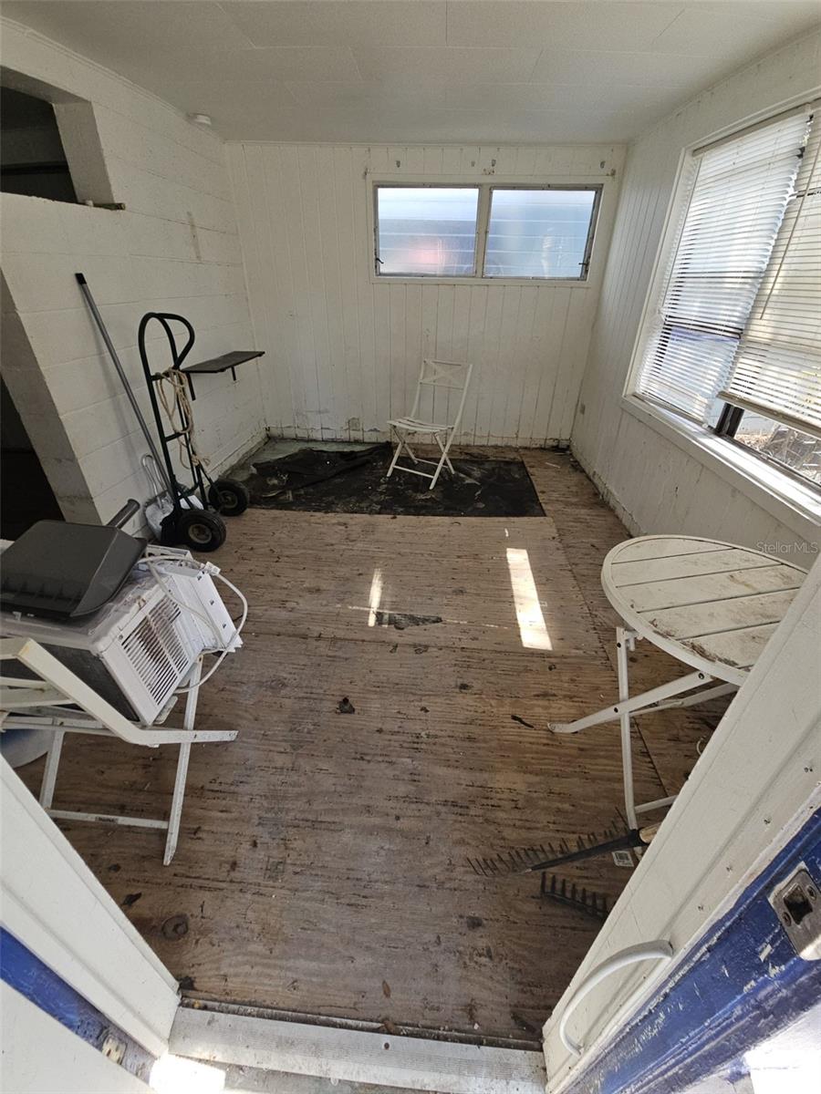 NEW HAVEN BEACH - Residential Income