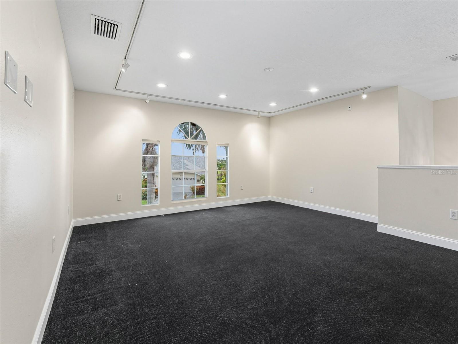 BAY LAKE ESTATES PH I - Residential