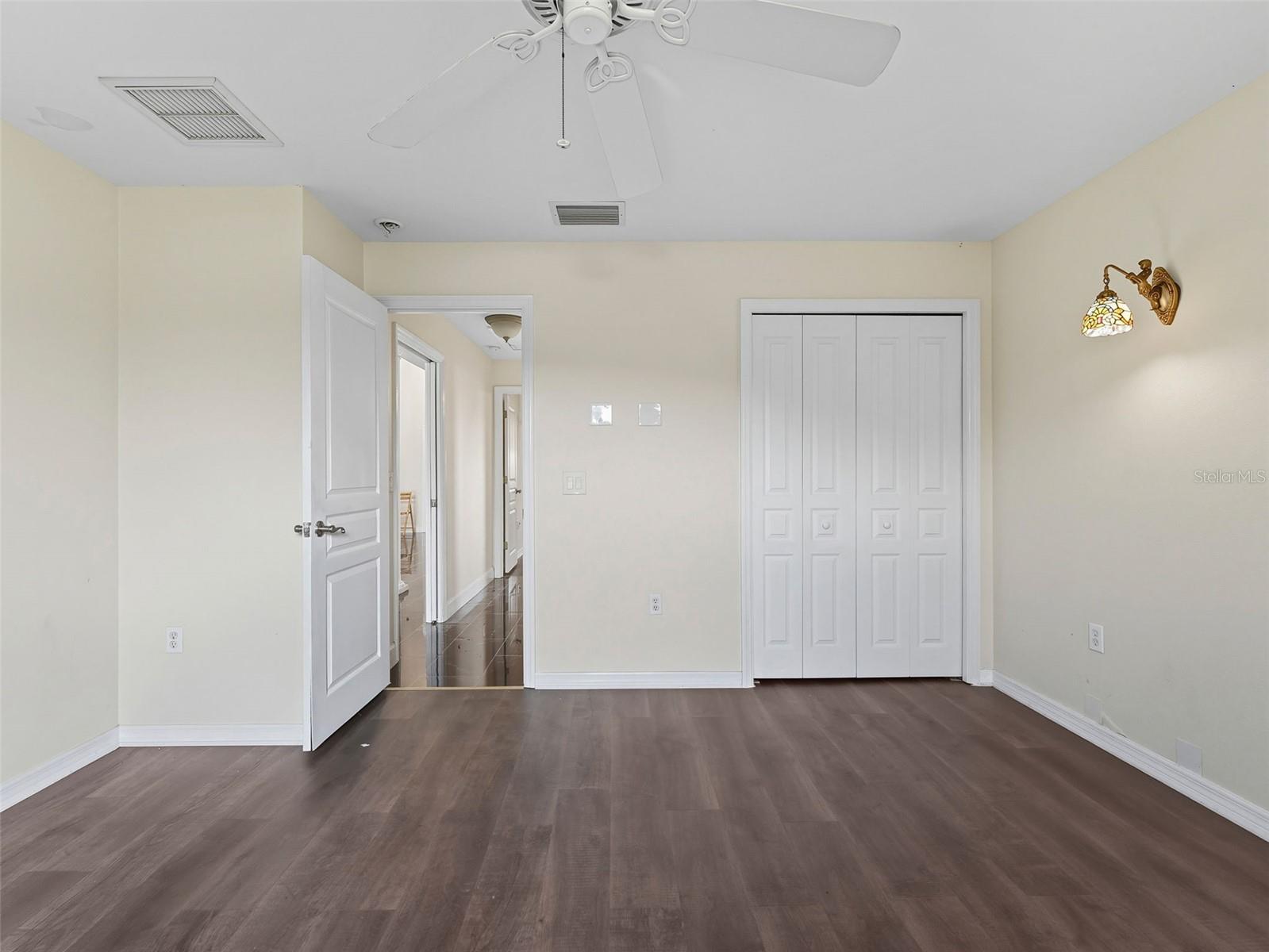 BAY LAKE ESTATES PH I - Residential