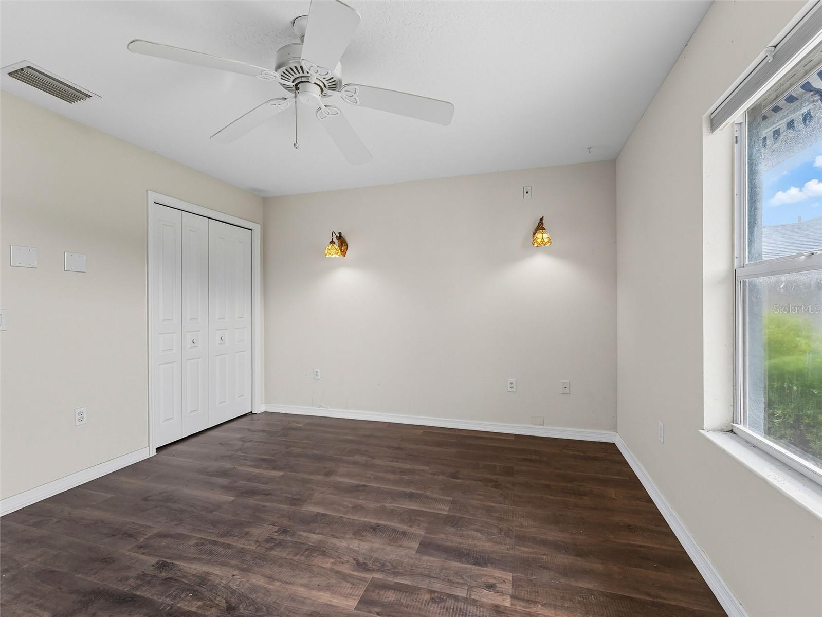 BAY LAKE ESTATES PH I - Residential