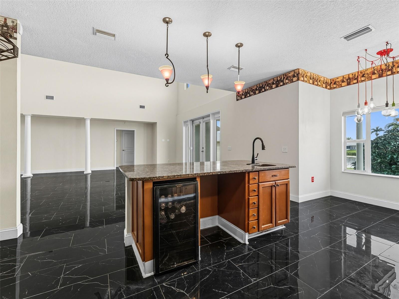 BAY LAKE ESTATES PH I - Residential