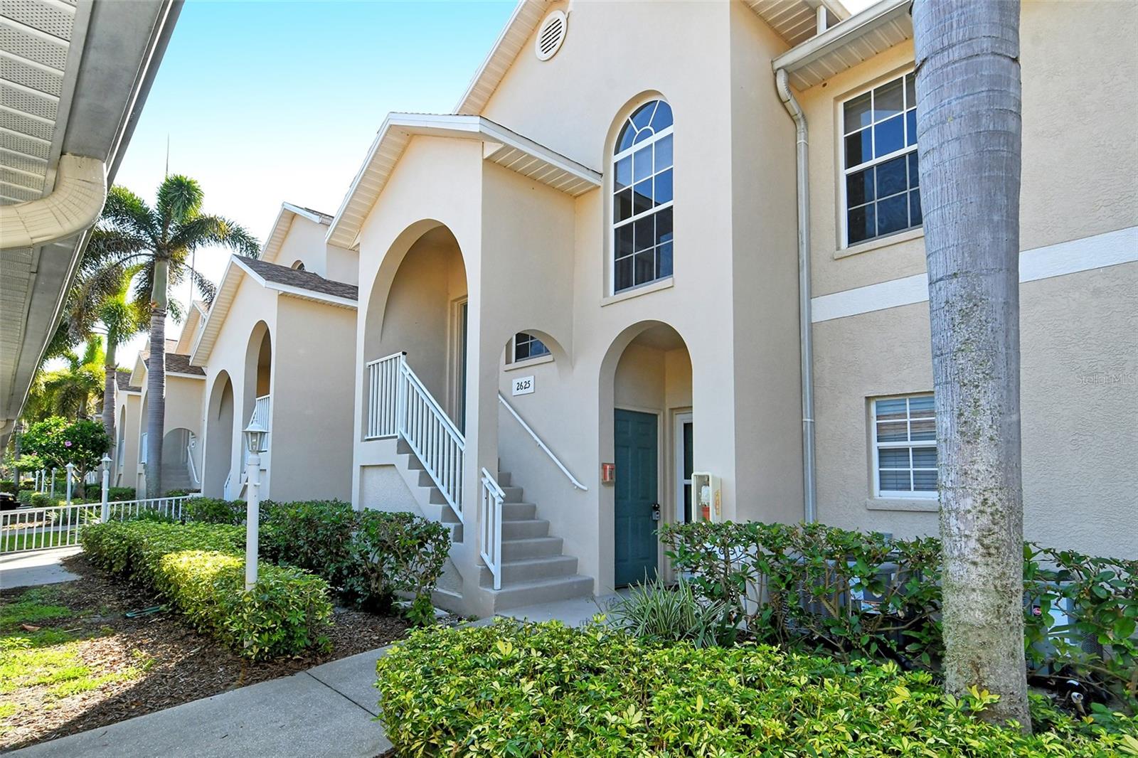 PINESTONE AT PALMER RANCH - Residential