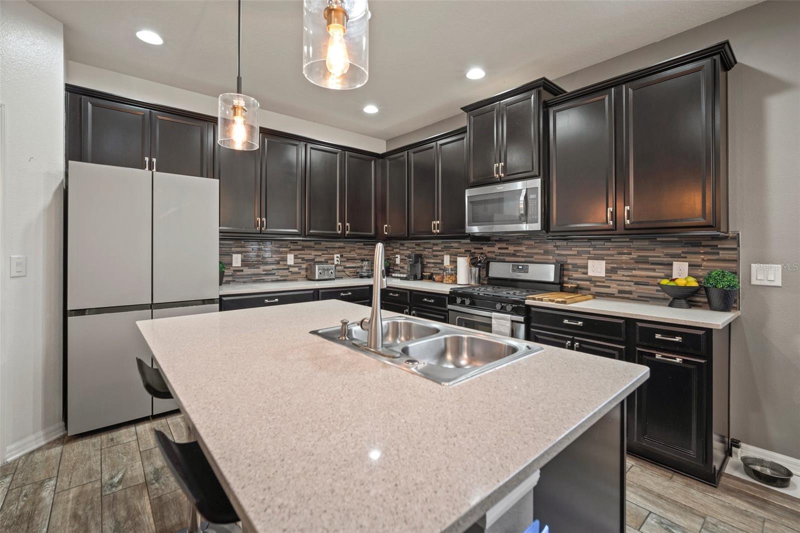 MIRABAY PRCL 22 - Residential