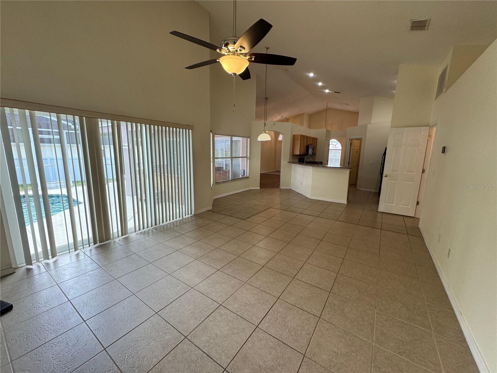WESTRIDGE PH 04 - Residential Lease