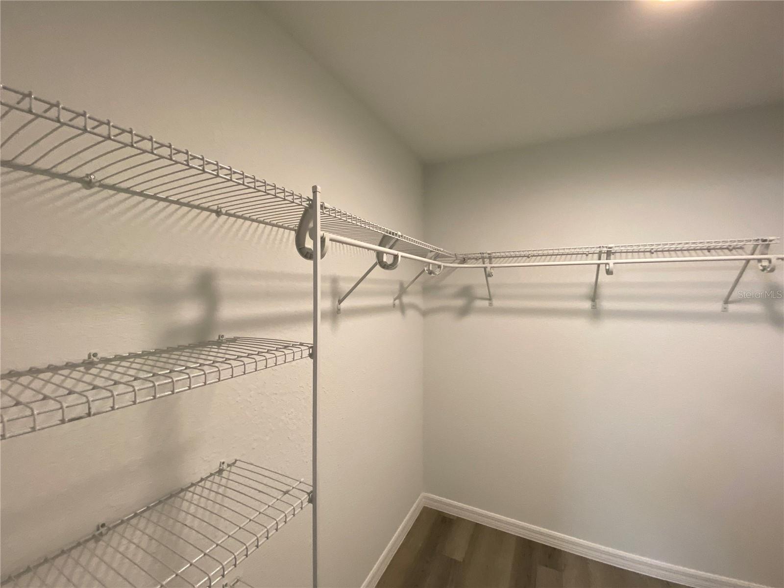 MARION OAKS UN 01 - Residential Lease