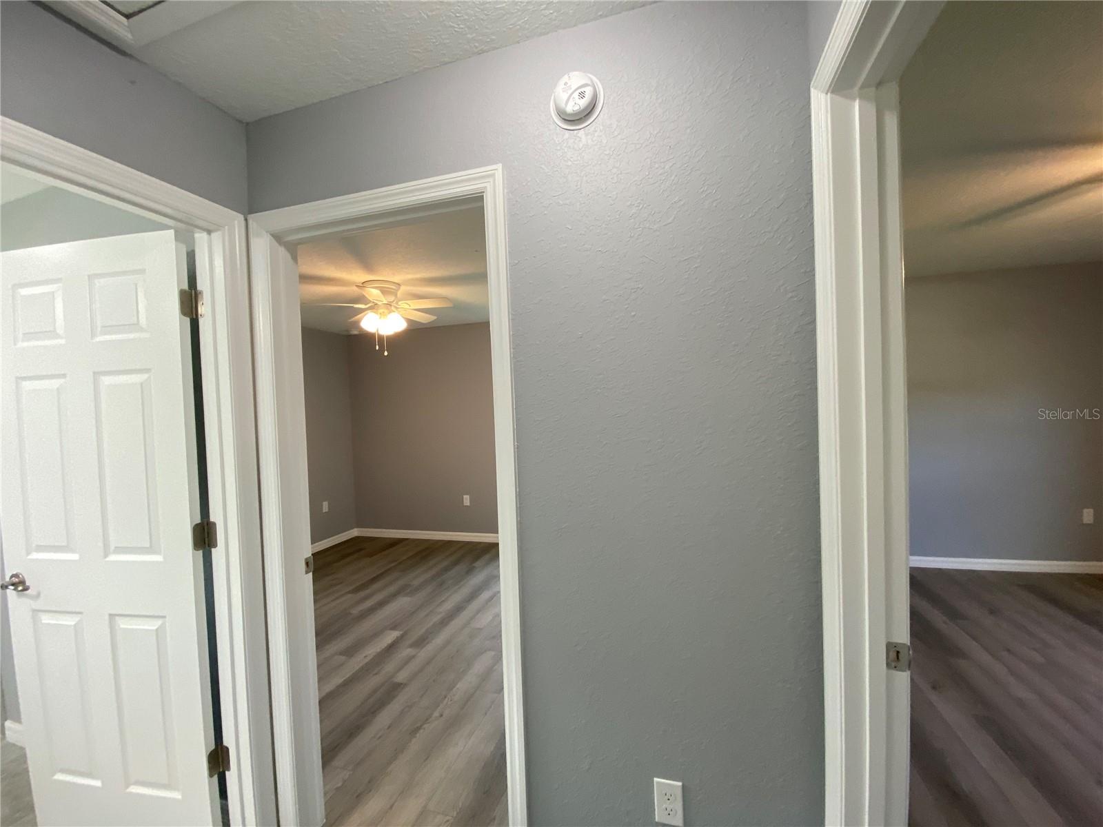 MARION OAKS UN 01 - Residential Lease