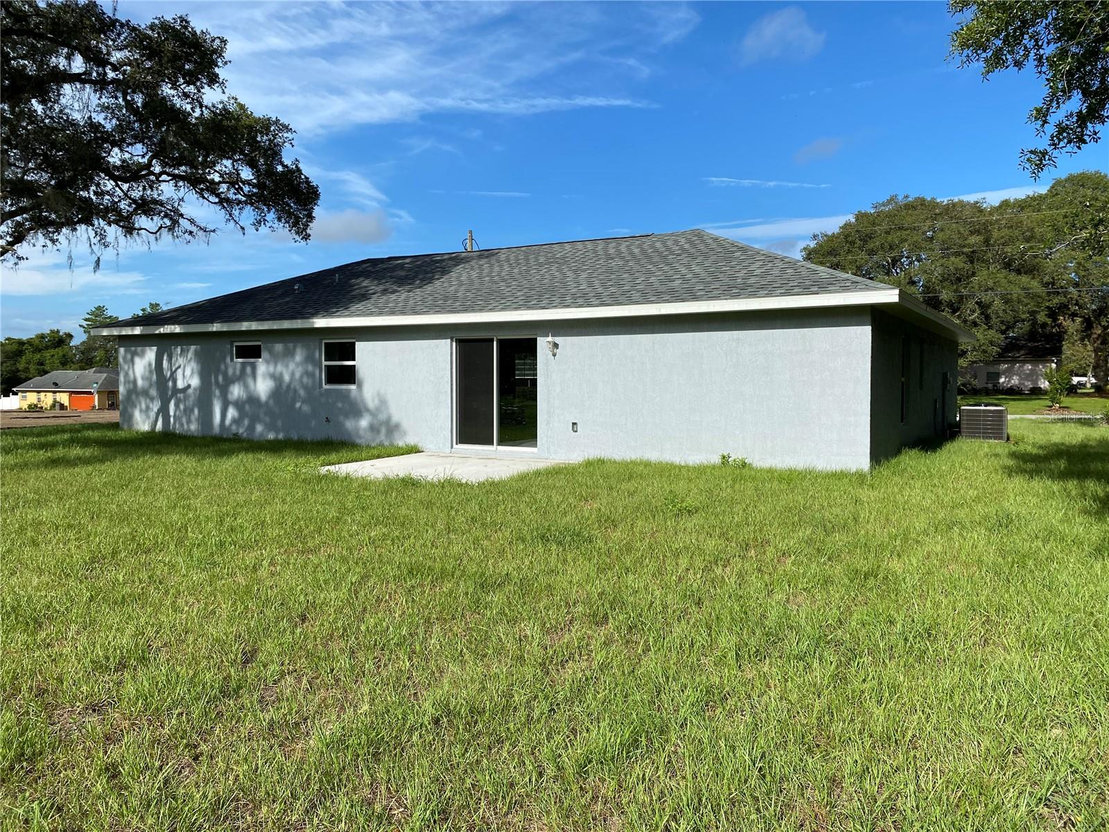 MARION OAKS UN 01 - Residential Lease