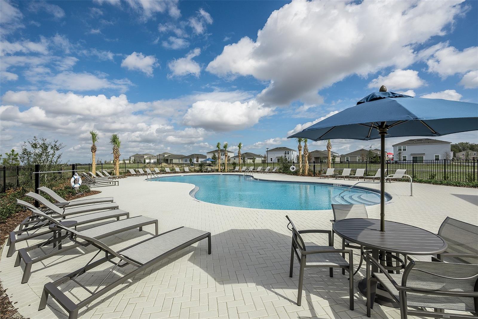 WATERSTONE - Residential