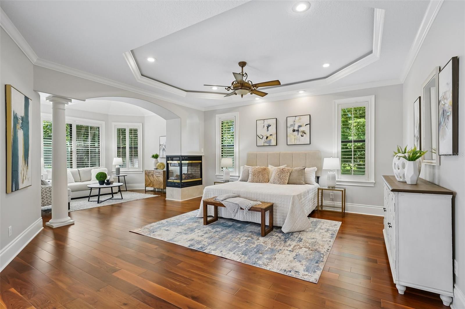 SANCTUARY ON LIVINGSTON PH - Residential
