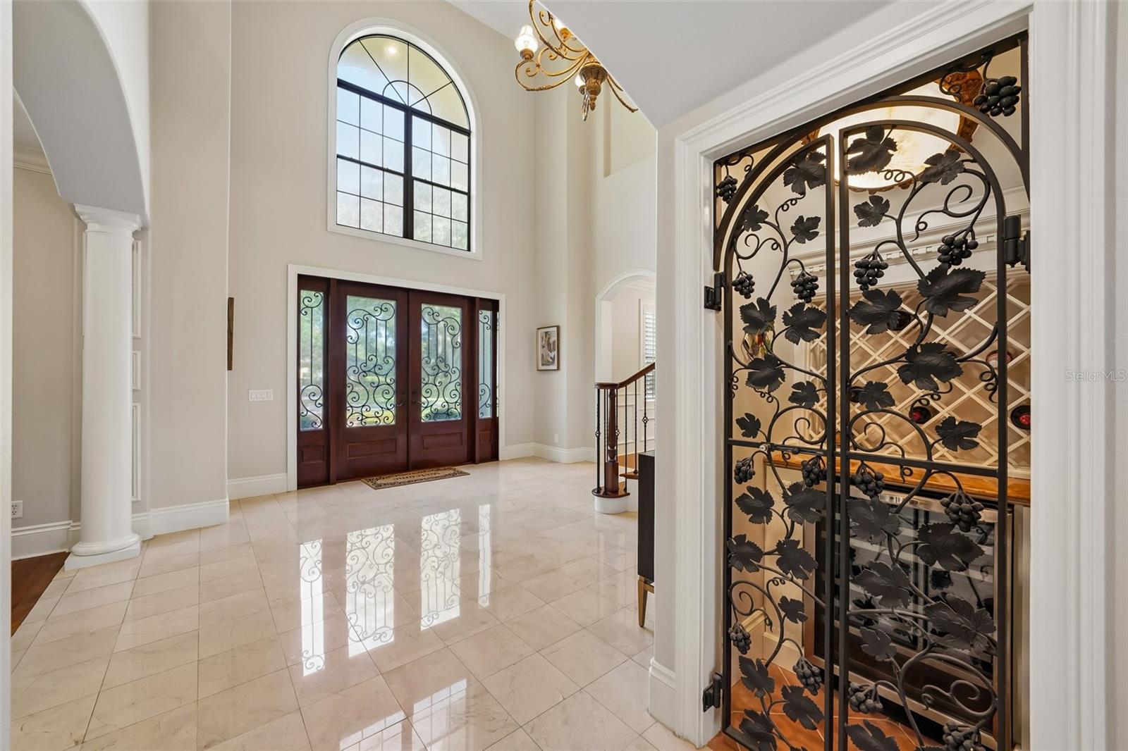 SANCTUARY ON LIVINGSTON PH - Residential