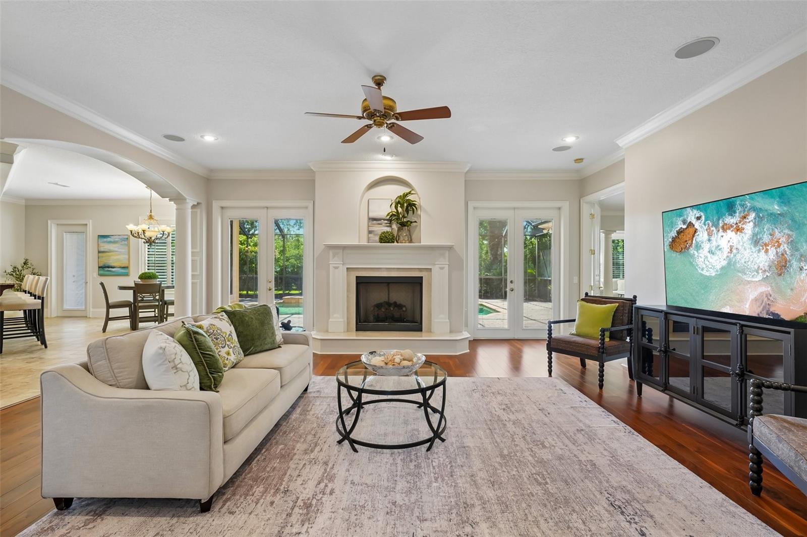 SANCTUARY ON LIVINGSTON PH - Residential