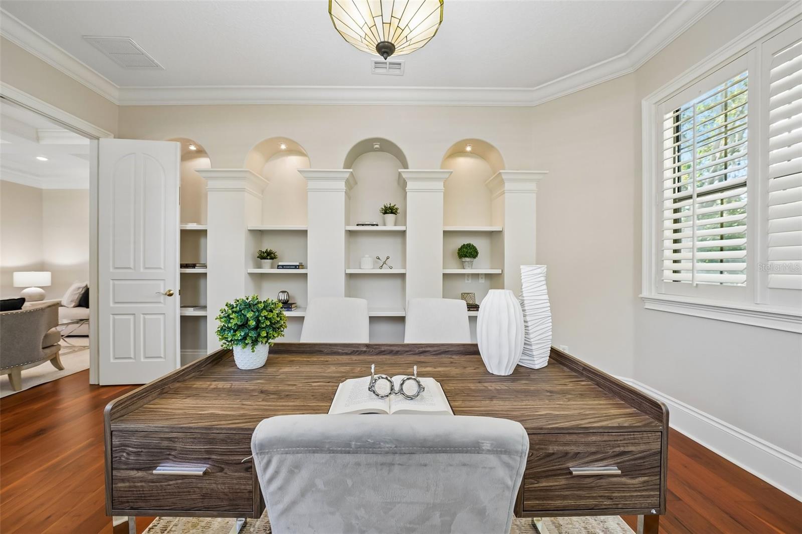 SANCTUARY ON LIVINGSTON PH - Residential