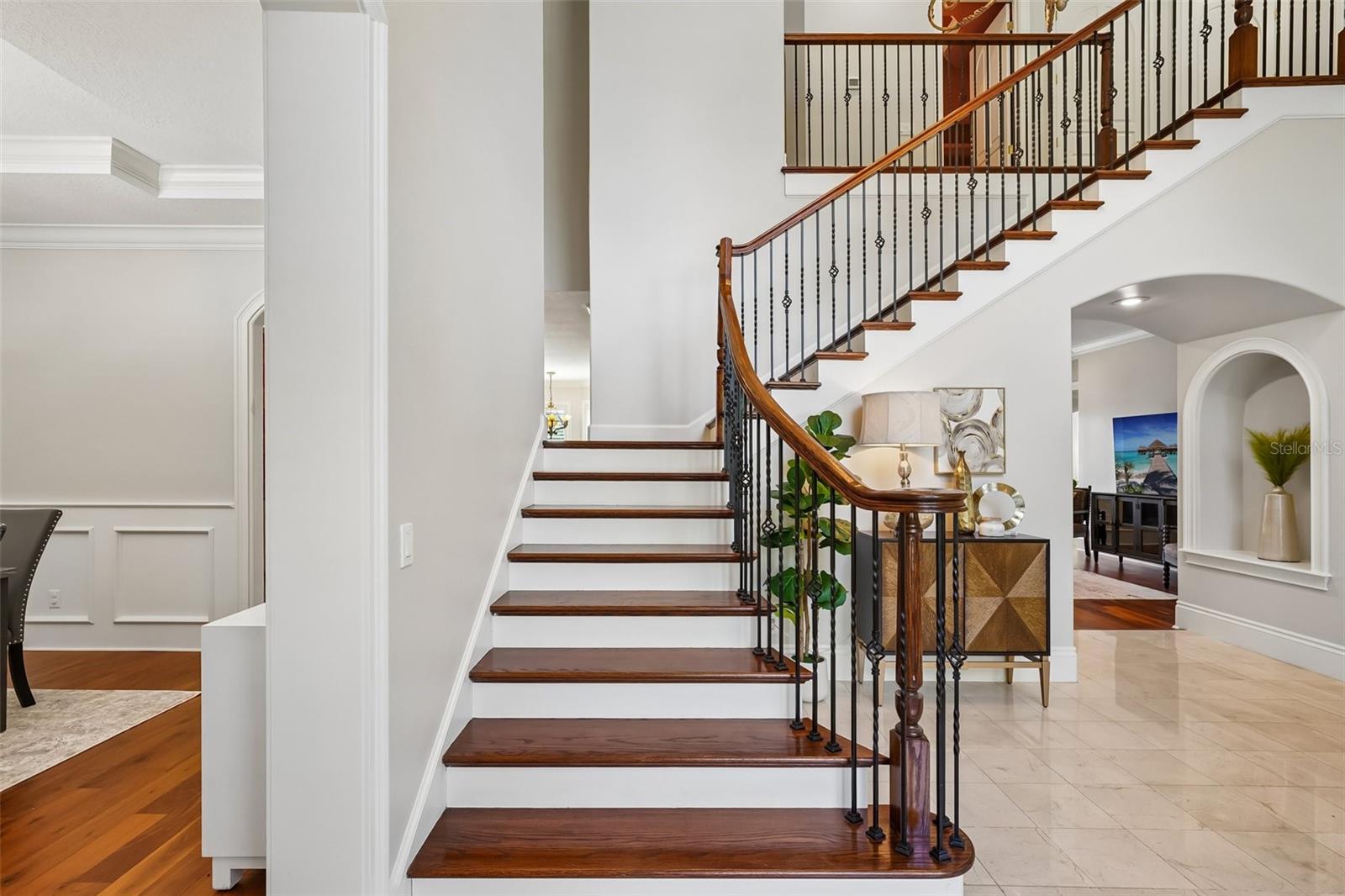 SANCTUARY ON LIVINGSTON PH - Residential