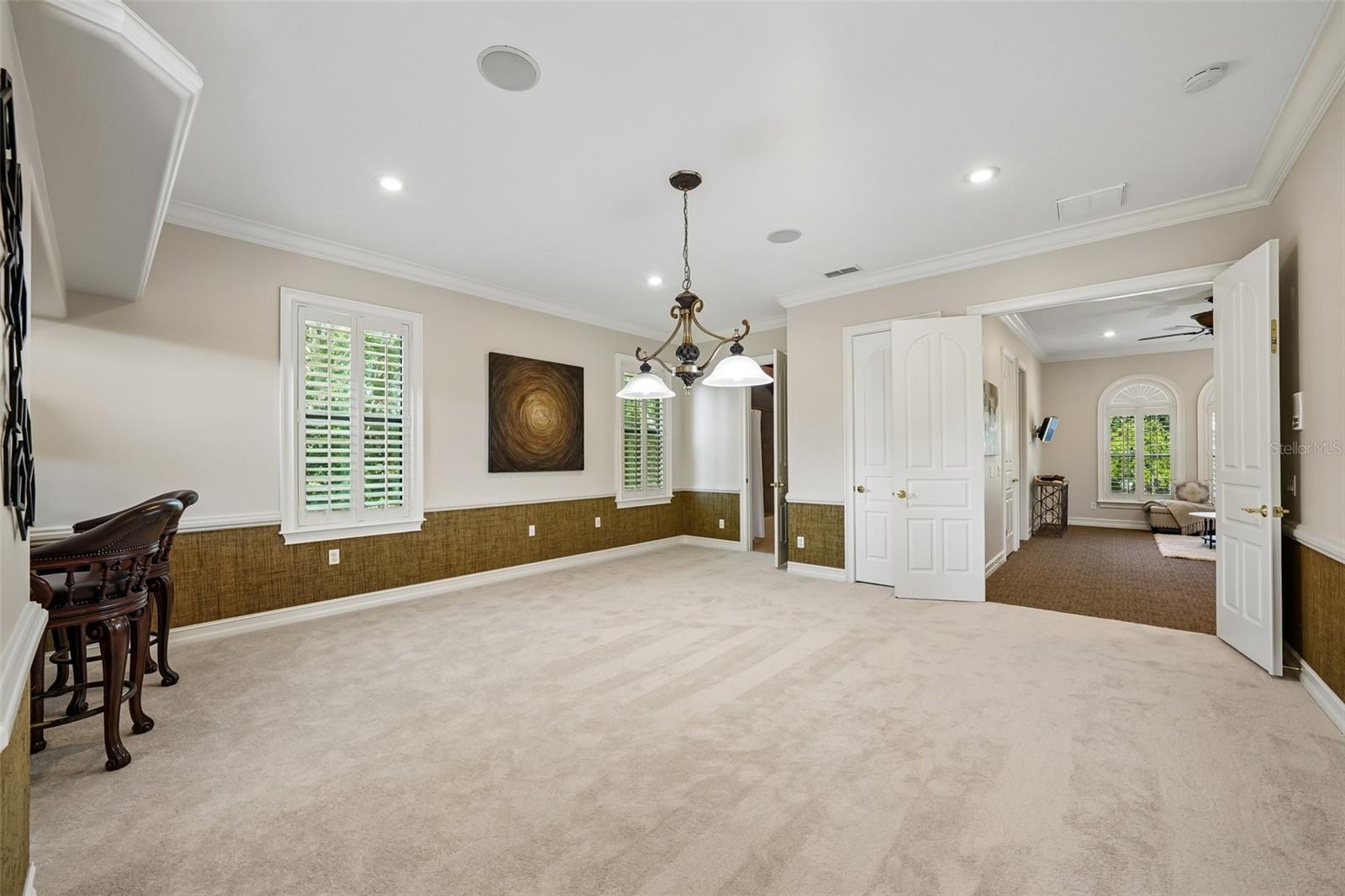 SANCTUARY ON LIVINGSTON PH - Residential