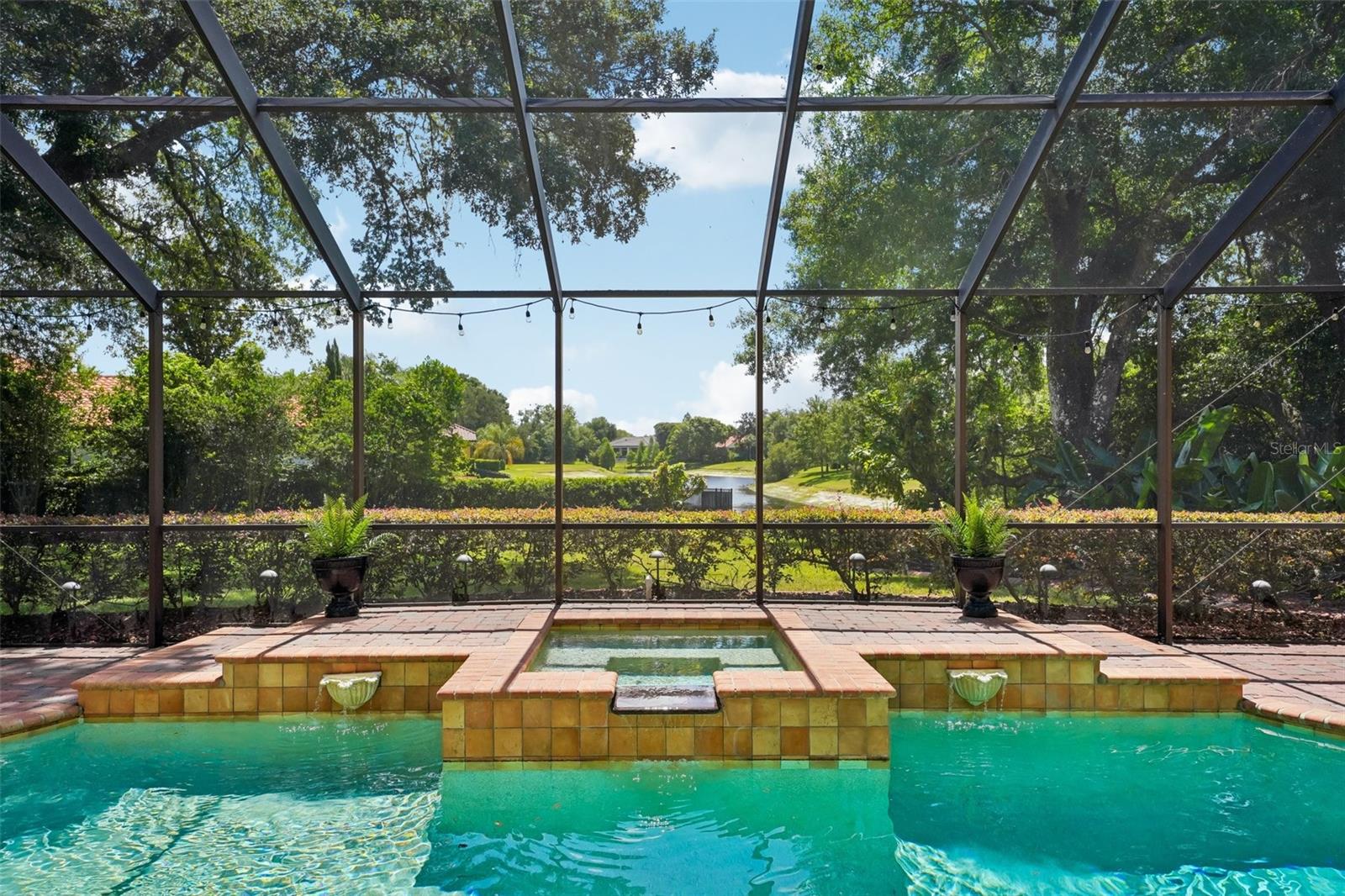 SANCTUARY ON LIVINGSTON PH - Residential