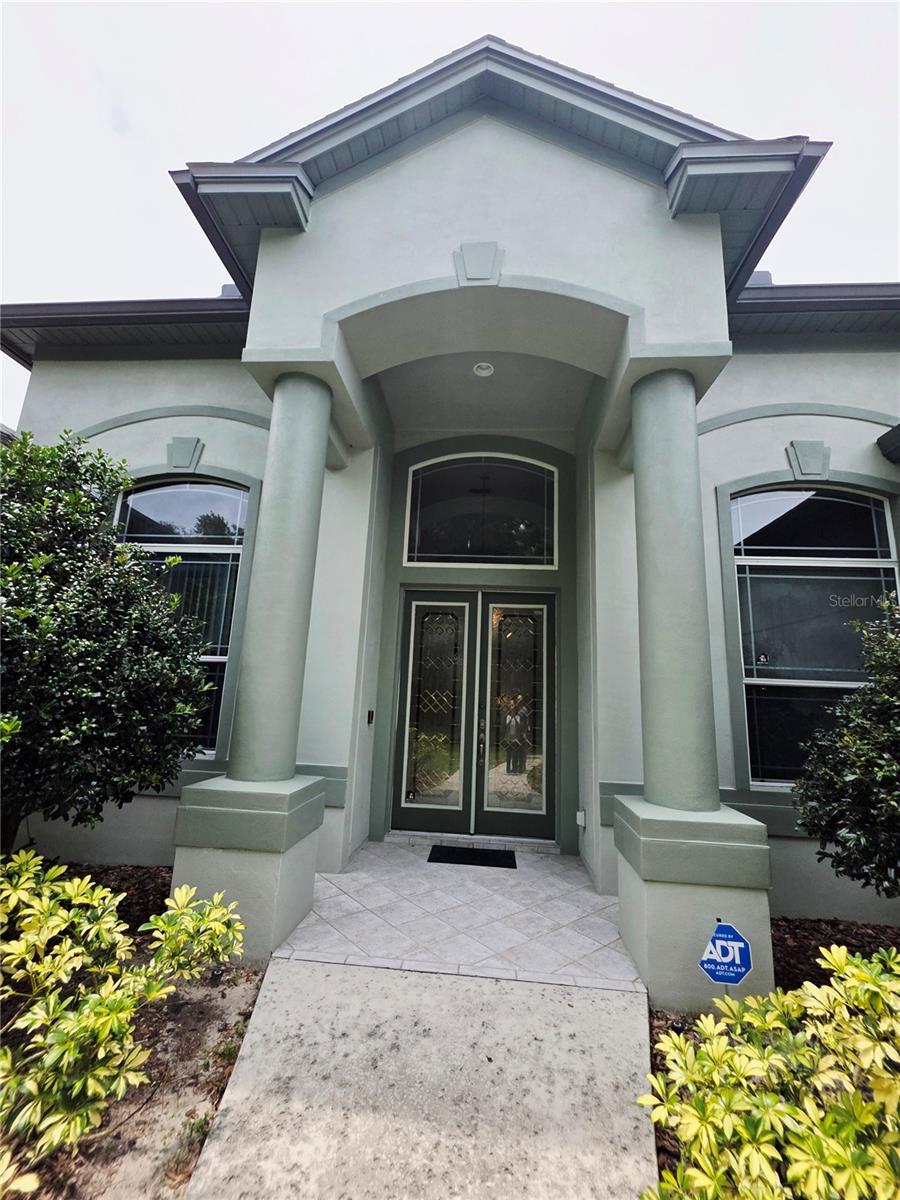635 WHITMAN COVE