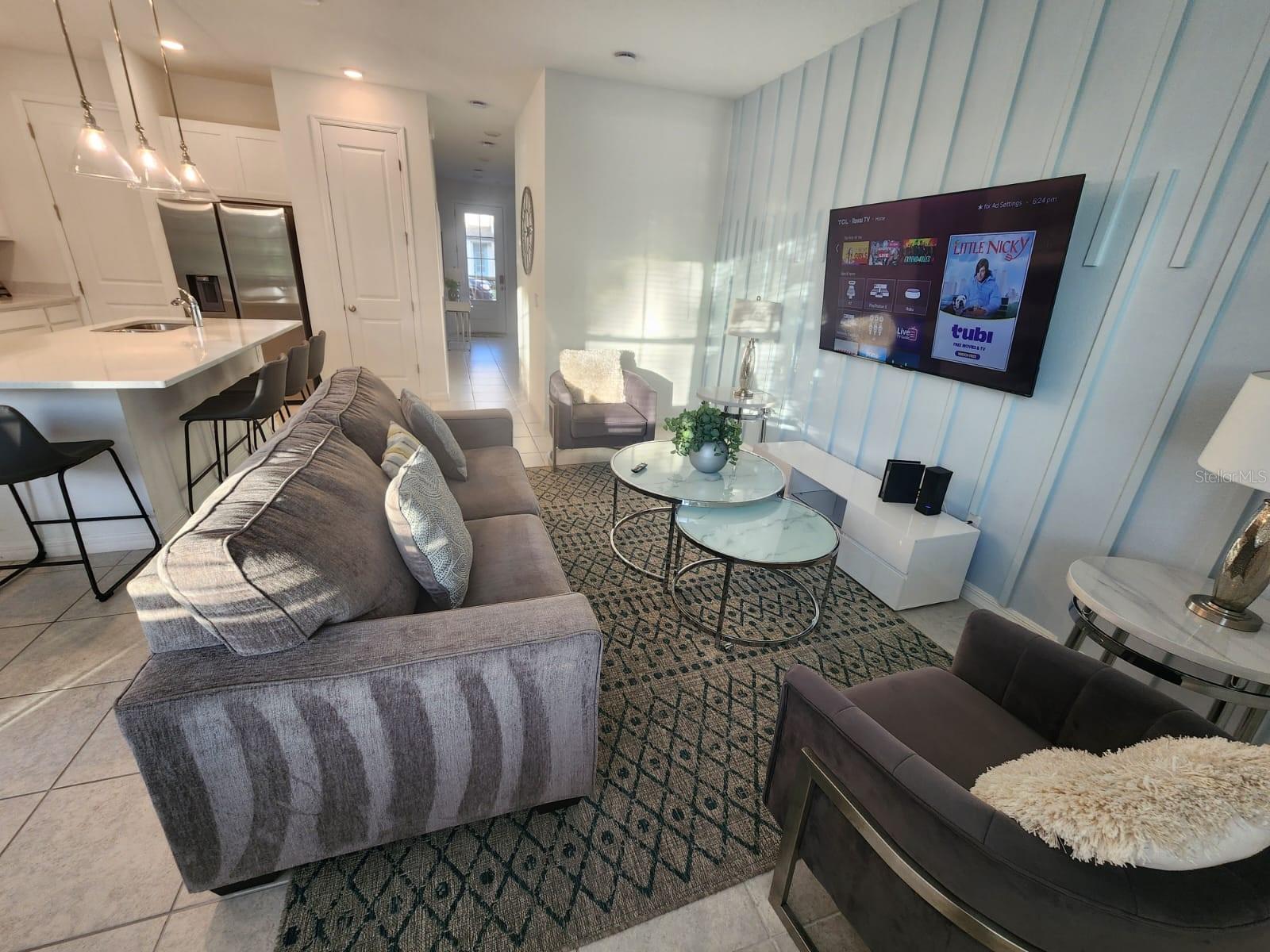 FESTIVAL PH 5 - Residential Lease