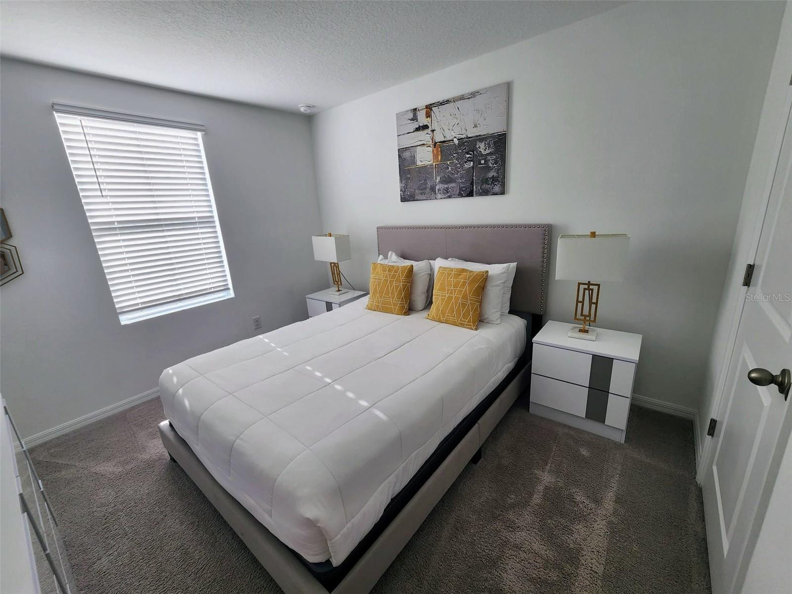 FESTIVAL PH 5 - Residential Lease