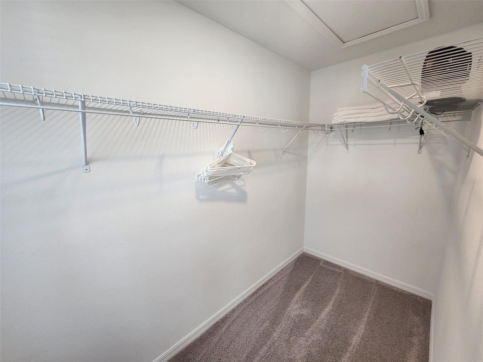 FESTIVAL PH 5 - Residential Lease