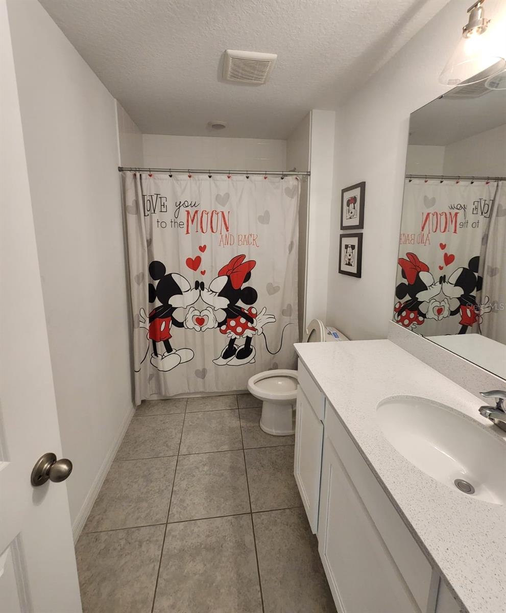 FESTIVAL PH 5 - Residential Lease