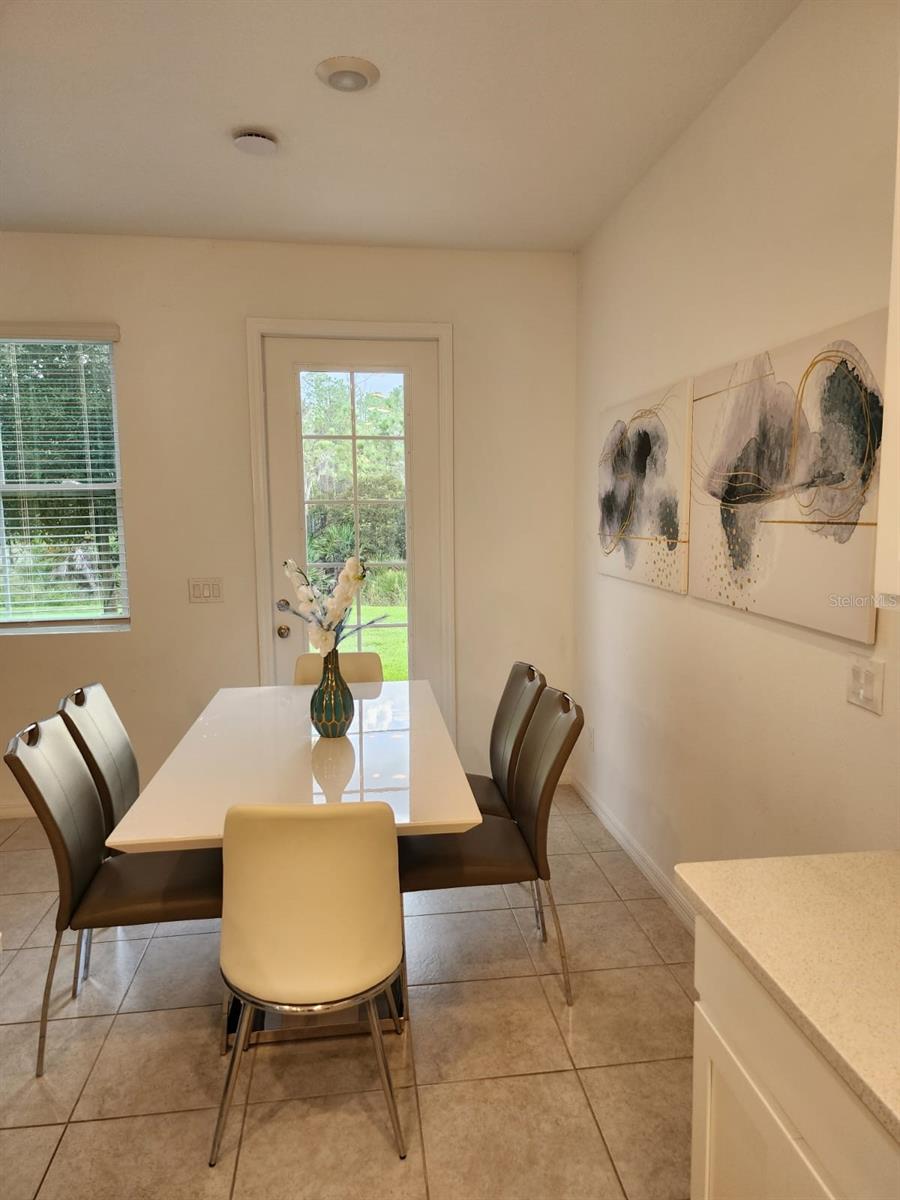 FESTIVAL PH 5 - Residential Lease