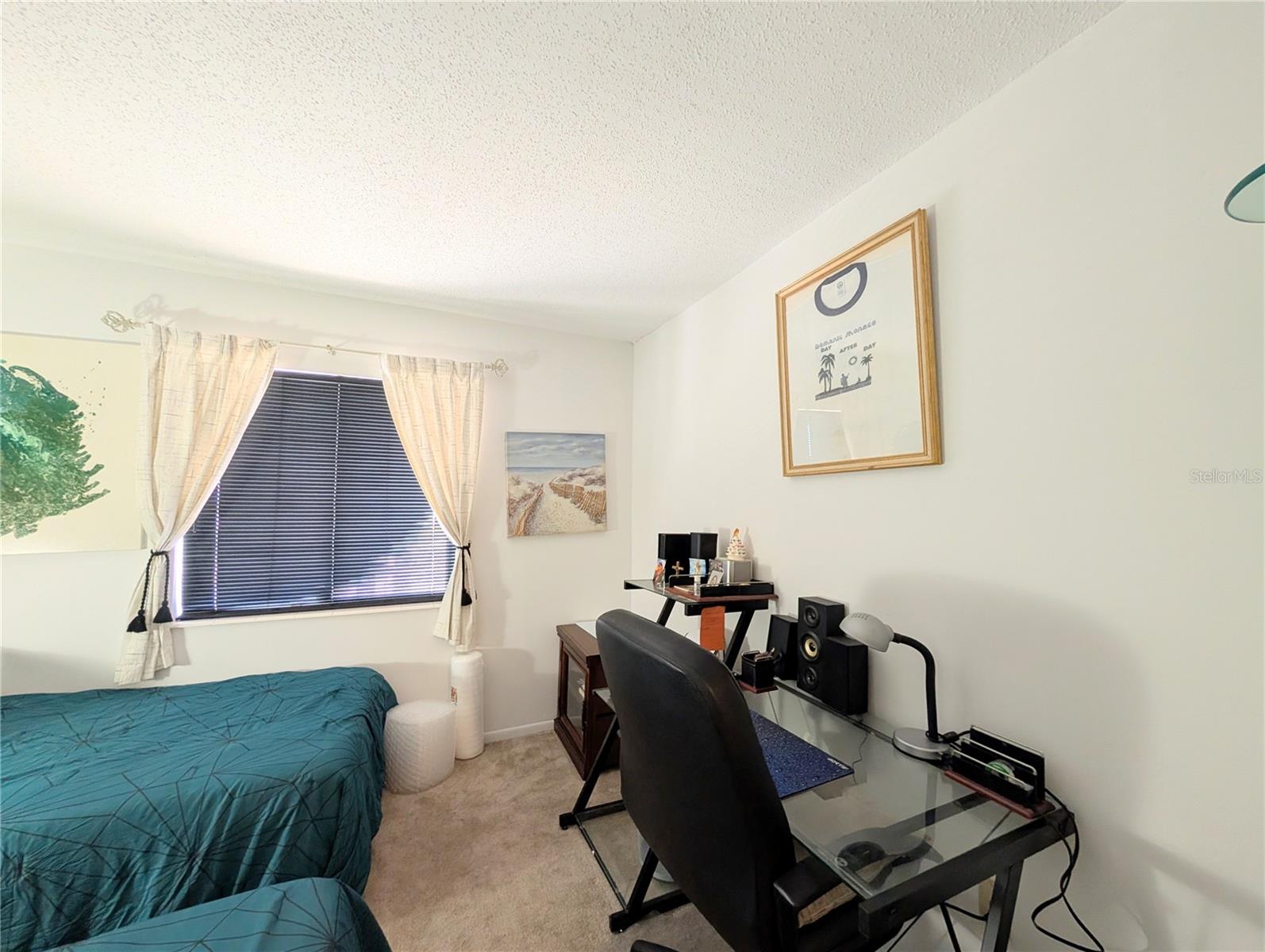BAYSHORE ON THE LAKE APTS SEC 2 - Residential