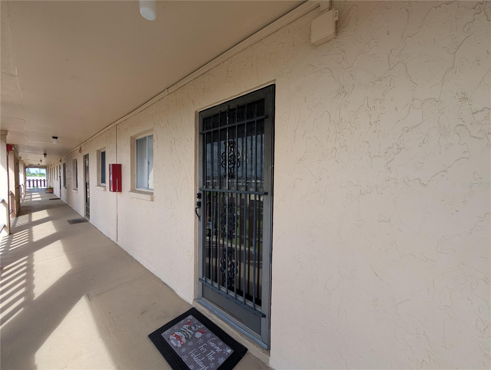 BAYSHORE ON THE LAKE APTS SEC 2 - Residential