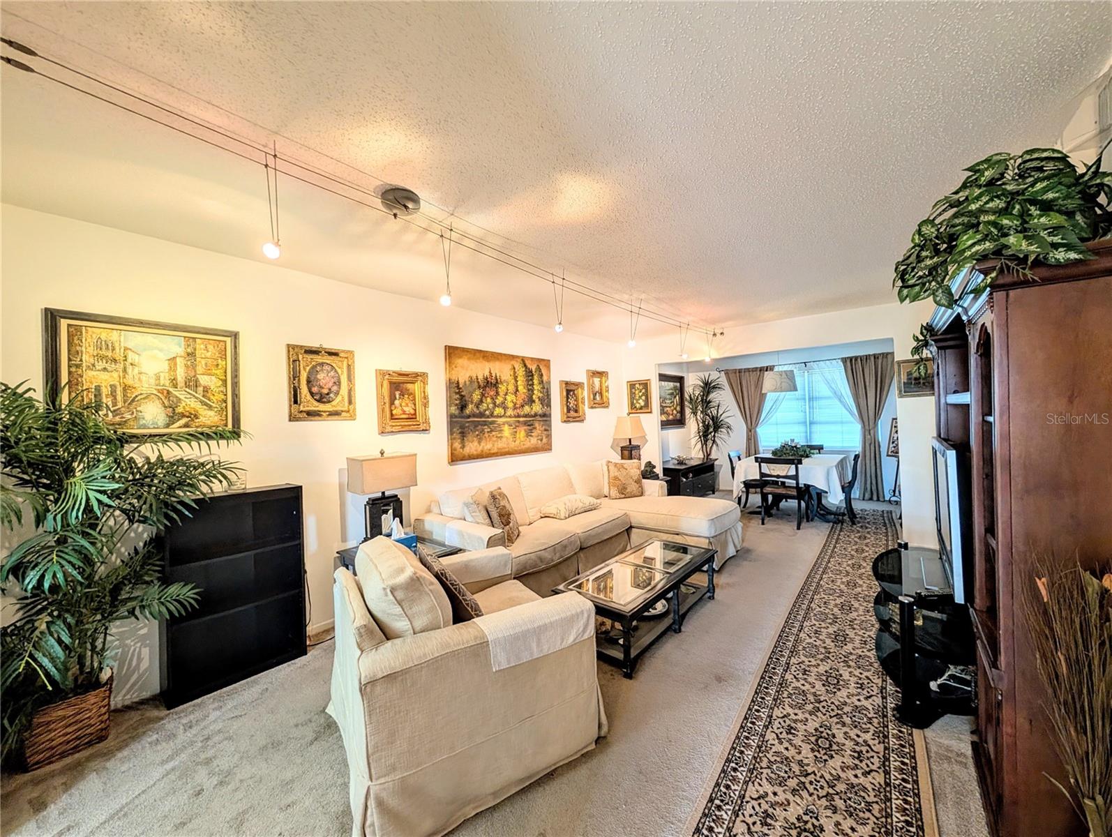 BAYSHORE ON THE LAKE APTS SEC 2 - Residential