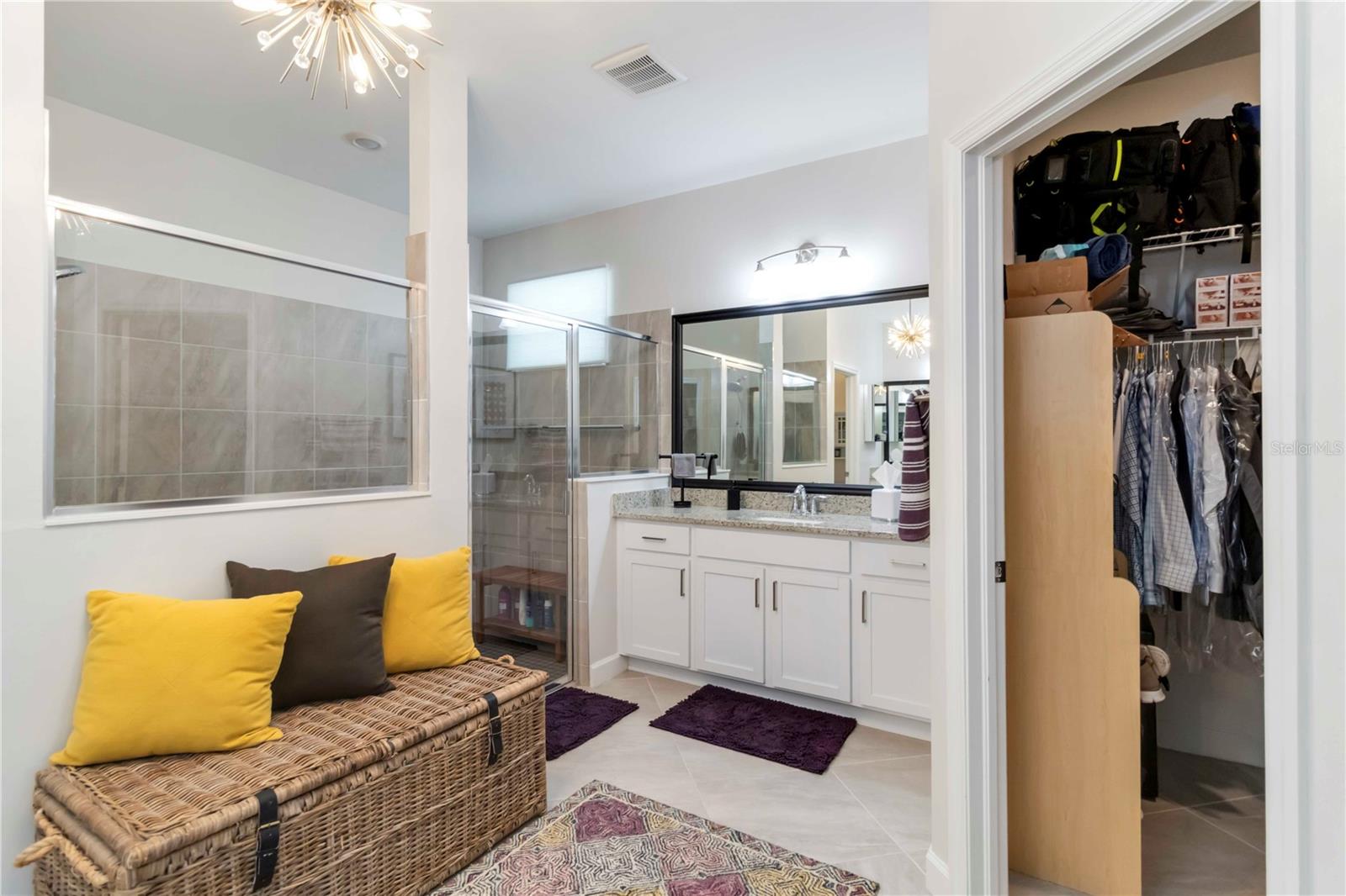 LORRAINE LAKES PH I - Residential