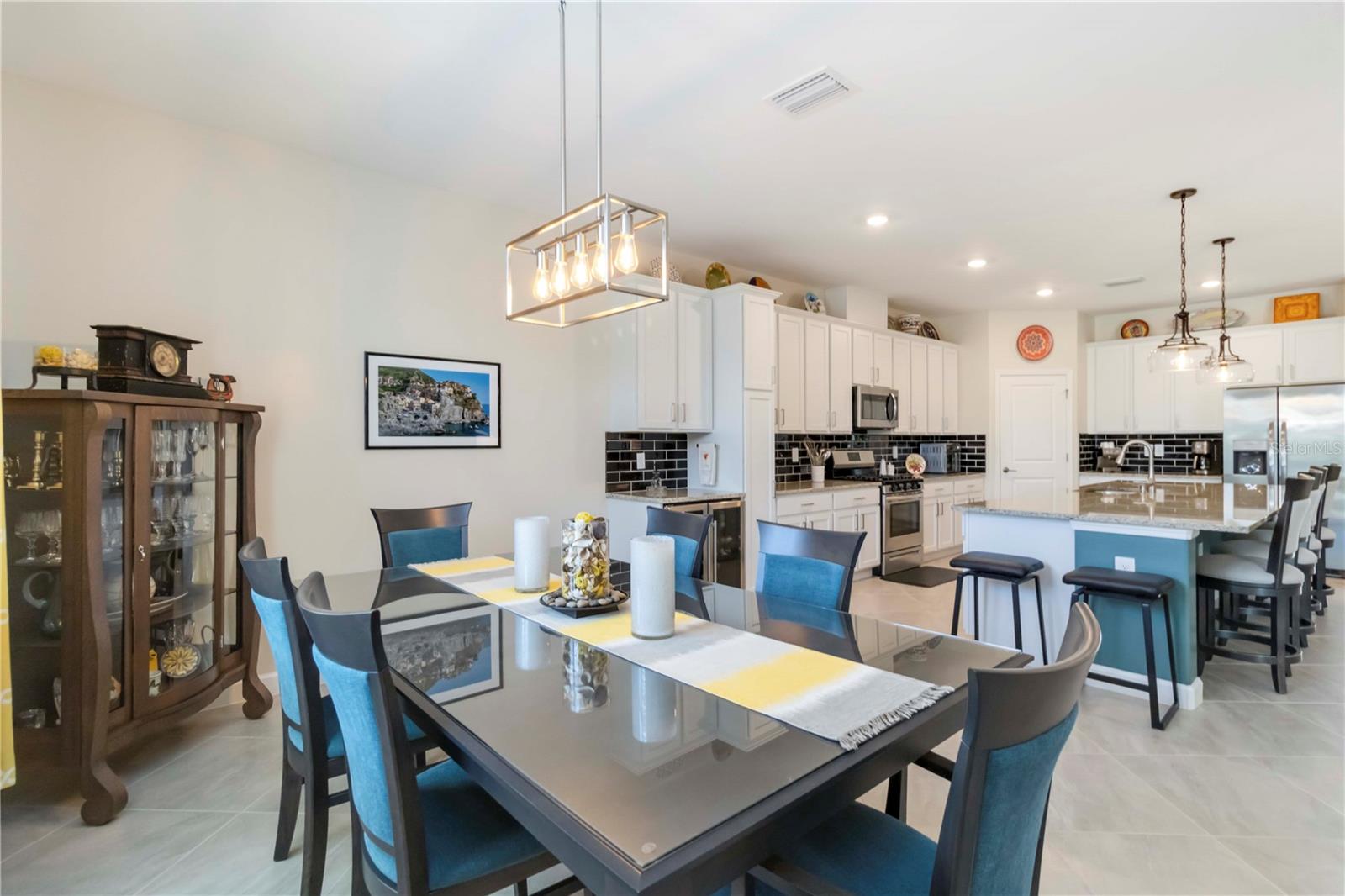 LORRAINE LAKES PH I - Residential