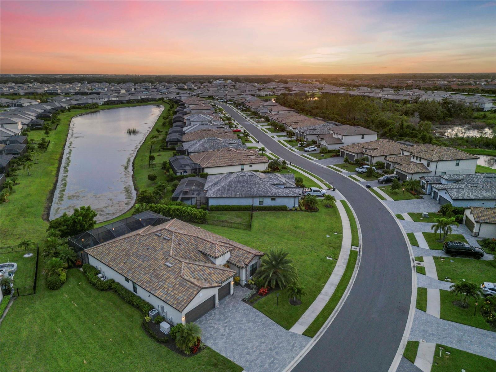 LORRAINE LAKES PH I - Residential