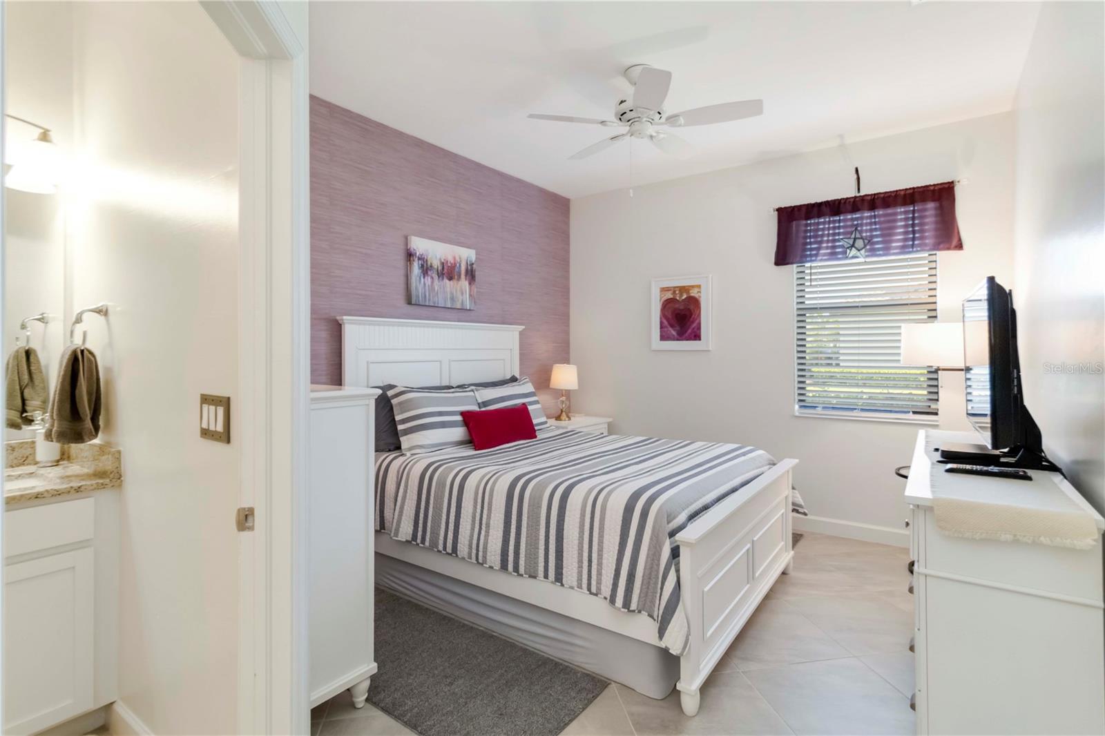 LORRAINE LAKES PH I - Residential