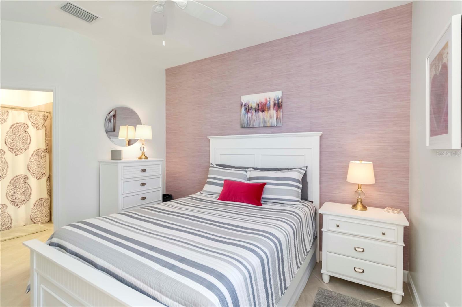 LORRAINE LAKES PH I - Residential