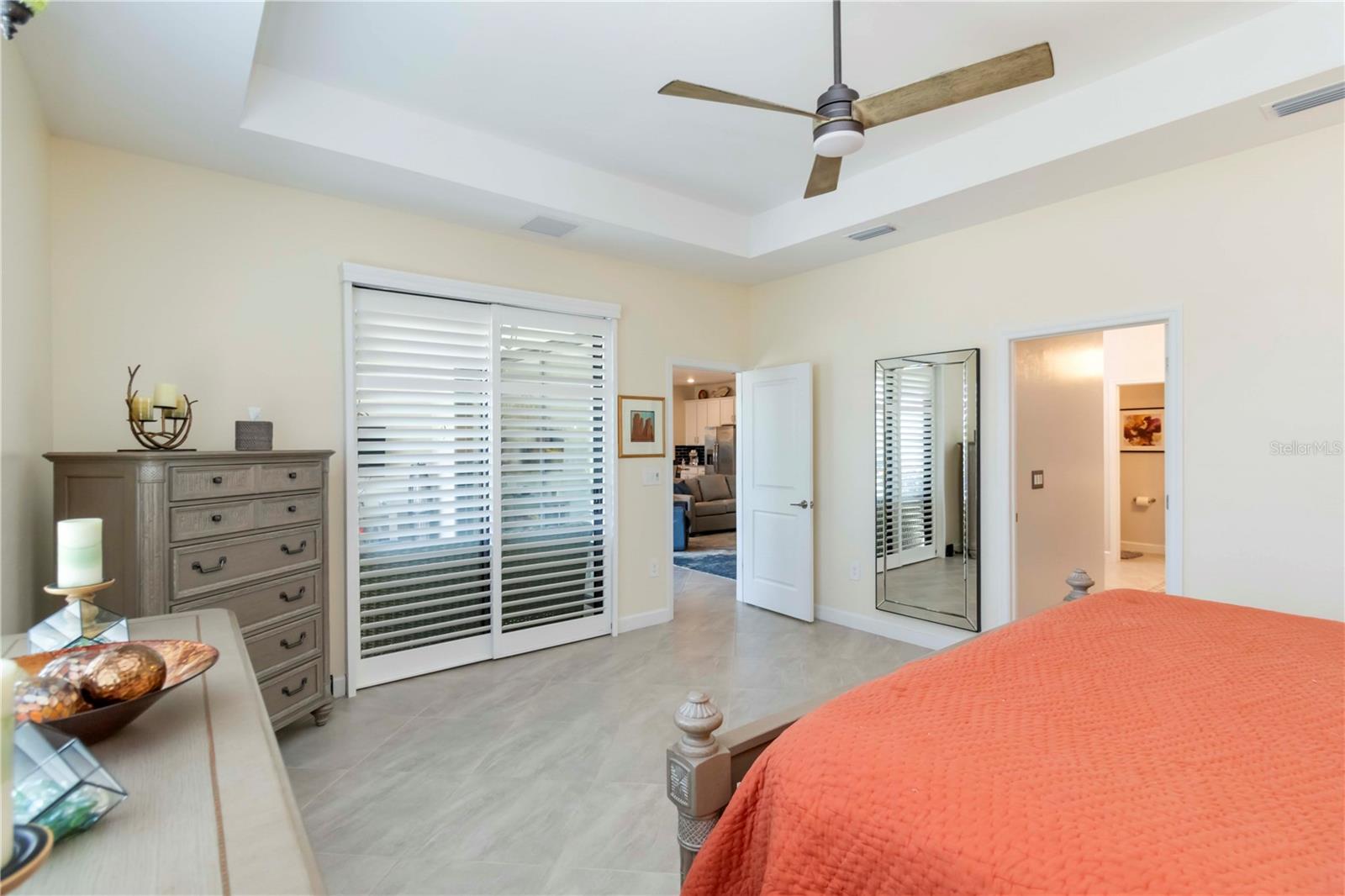 LORRAINE LAKES PH I - Residential