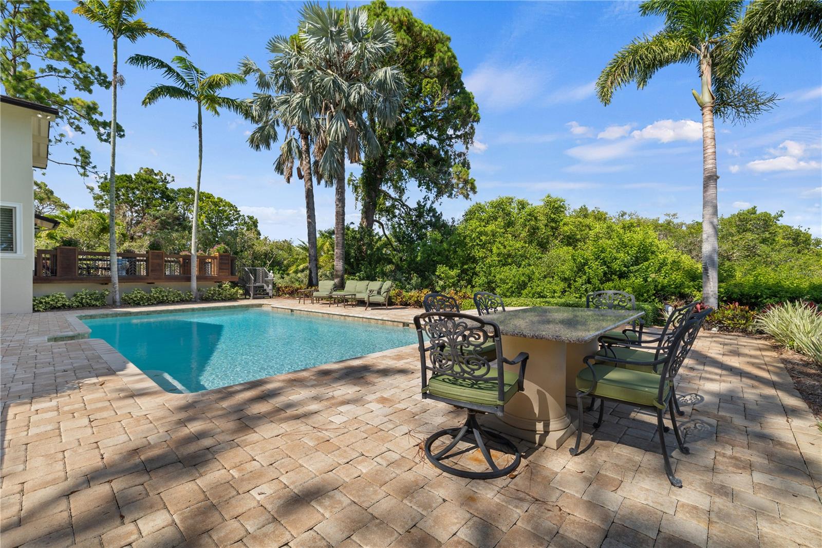 PINELLAS FARMS - Residential