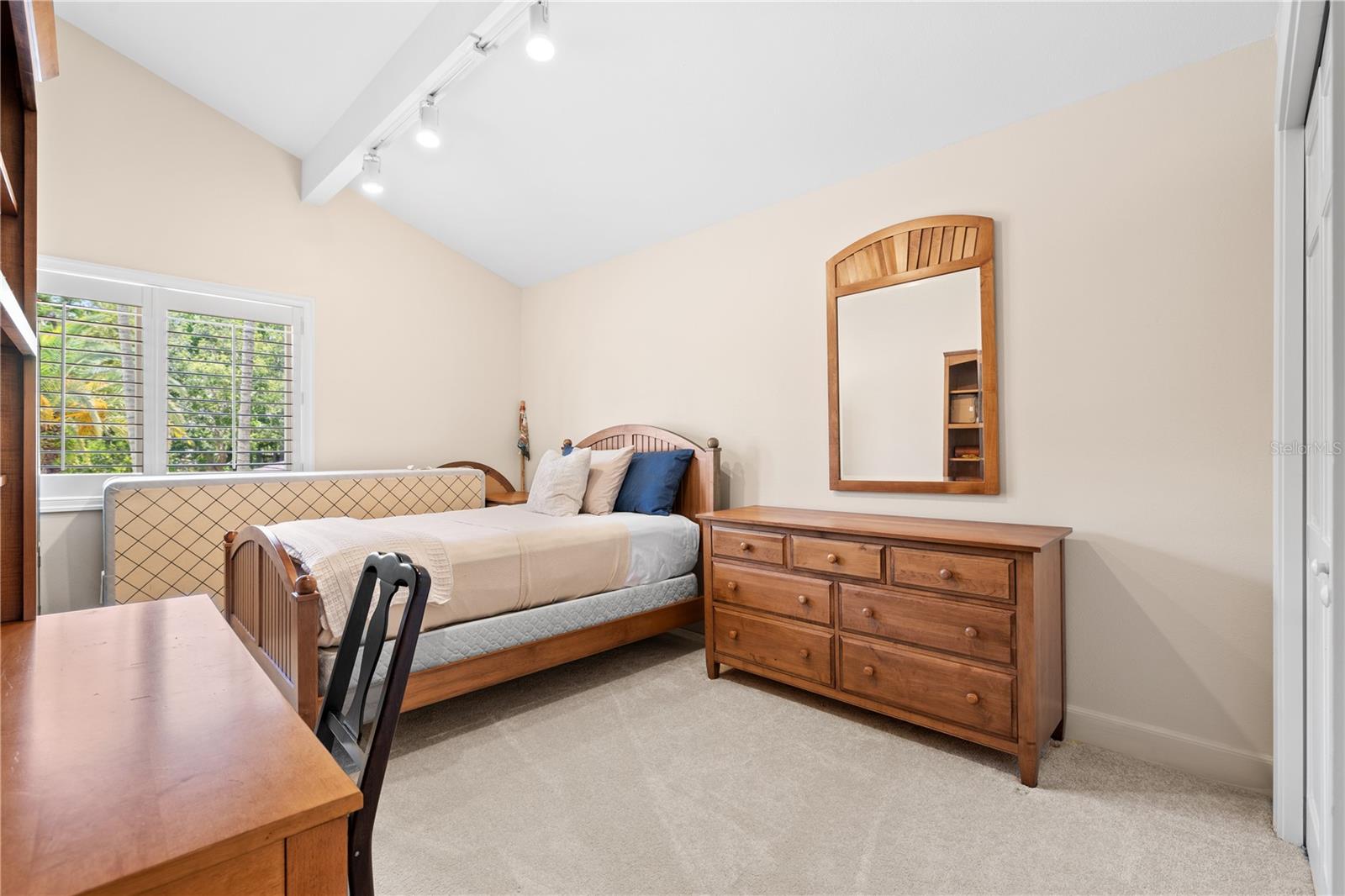 PINELLAS FARMS - Residential