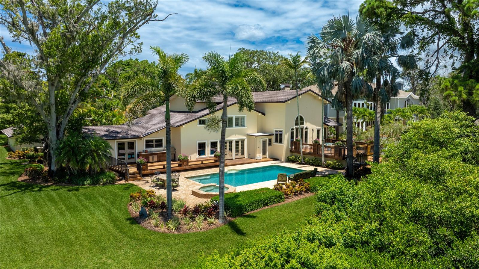 PINELLAS FARMS - Residential