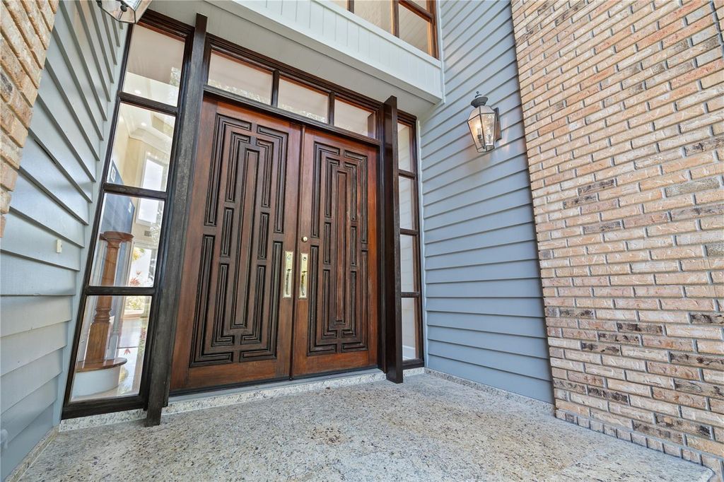 Photo of 6305 Burning Tree Drive, Seminole, FL 33777 (MLS # TB8403732)