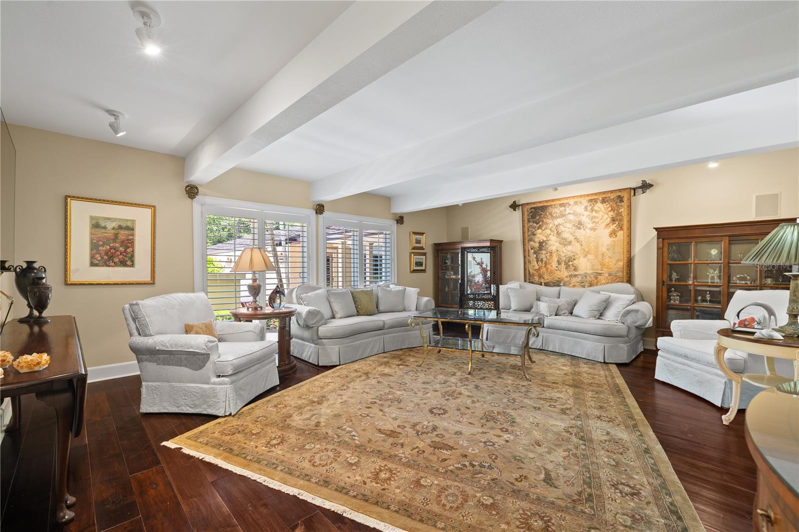 PINELLAS FARMS - Residential