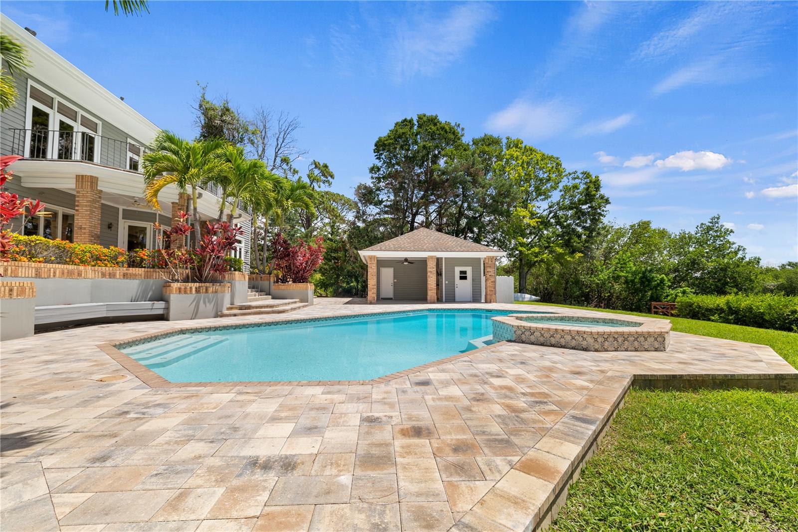 PINELLAS FARMS - Residential