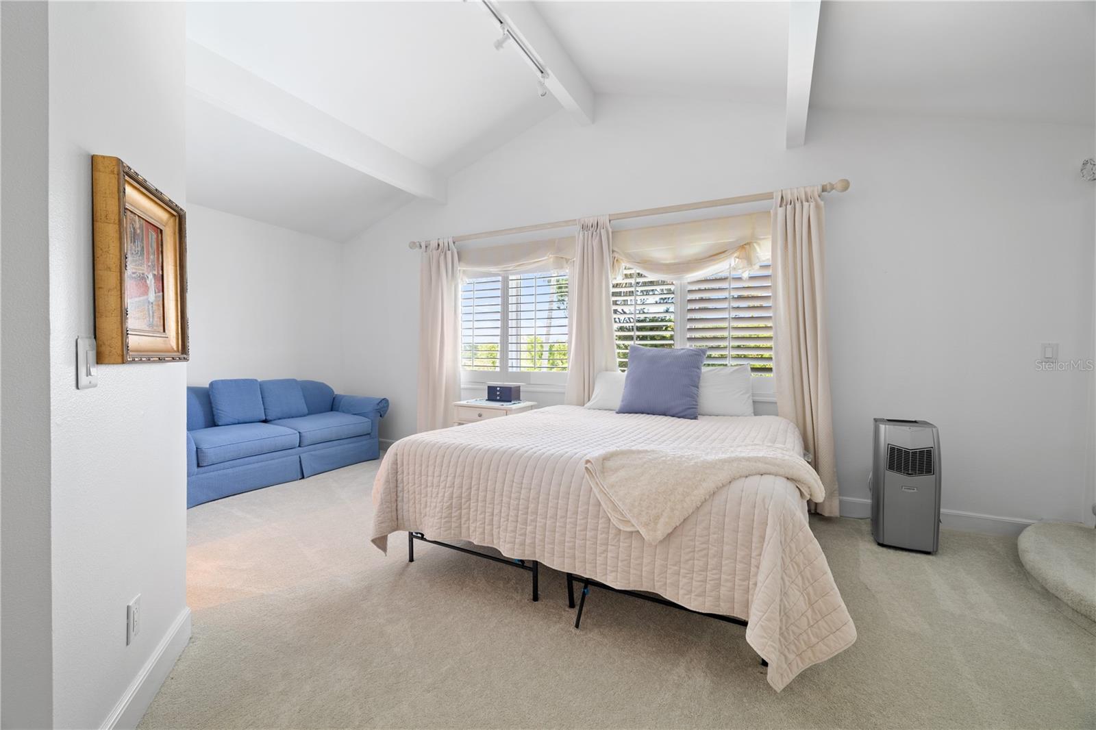 PINELLAS FARMS - Residential