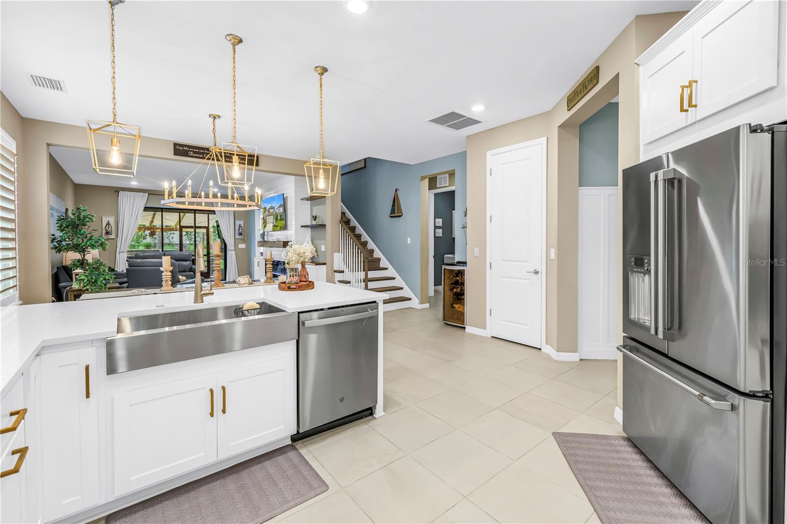9240 TEQUILA SUNRISE DRIVE