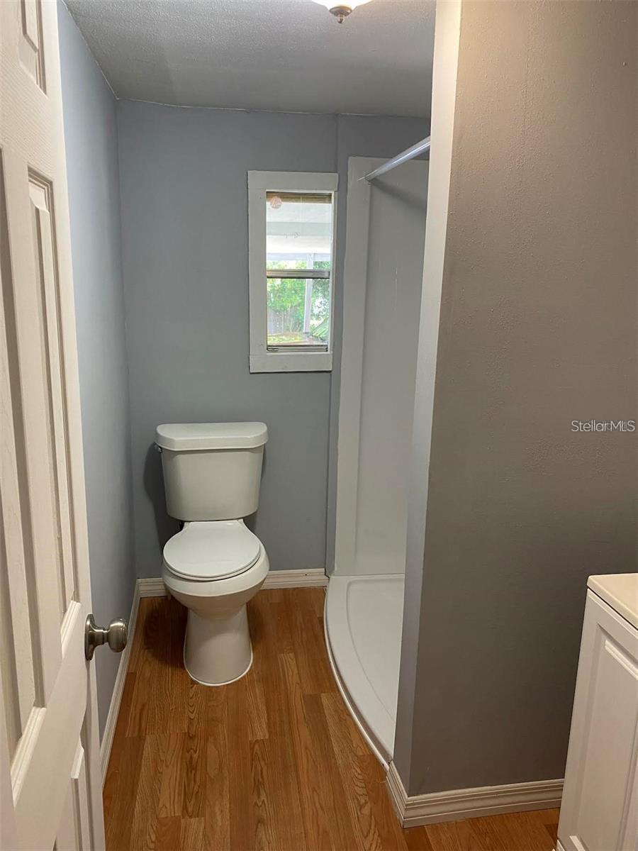 KISSIMMEE VIEW UNIT B - Residential Lease